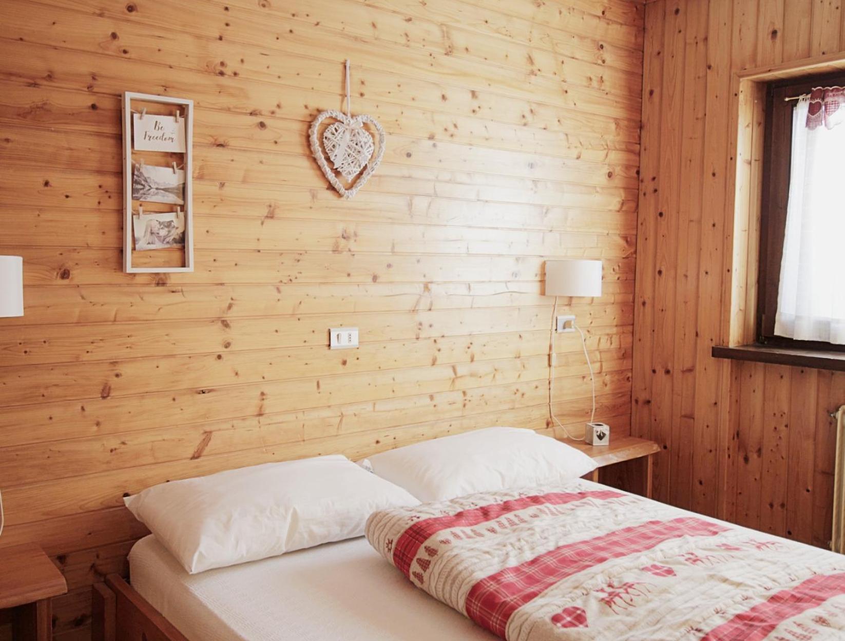 Ferienwohnung La Tana - Agenzia Dolomiti Affitti Cavalese Exterior foto